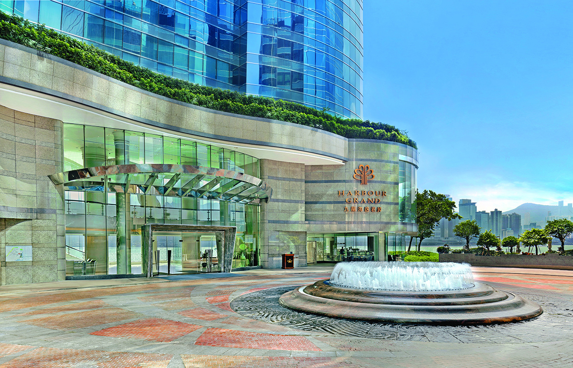 Ocean Bliss in the Heart of Hong Kong at the Harbour Grand Kowloon